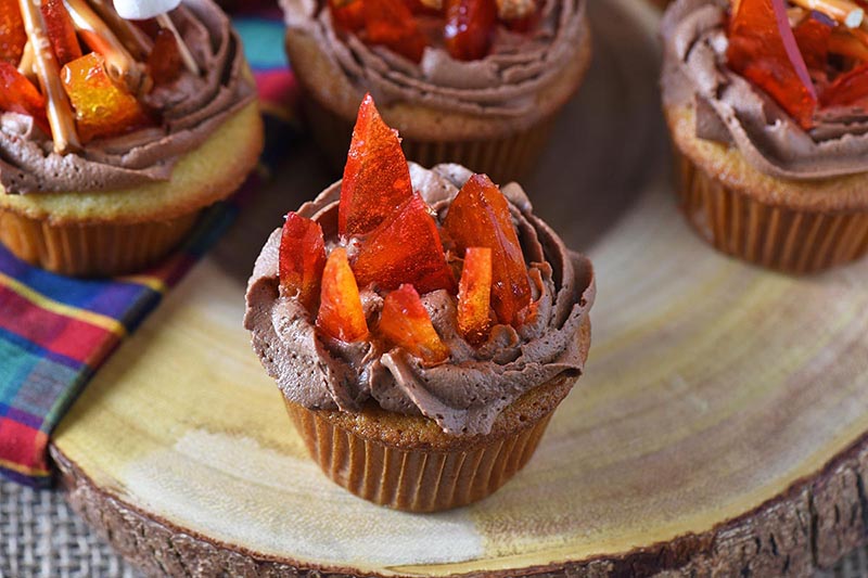 candy flames for campfire cupcakes