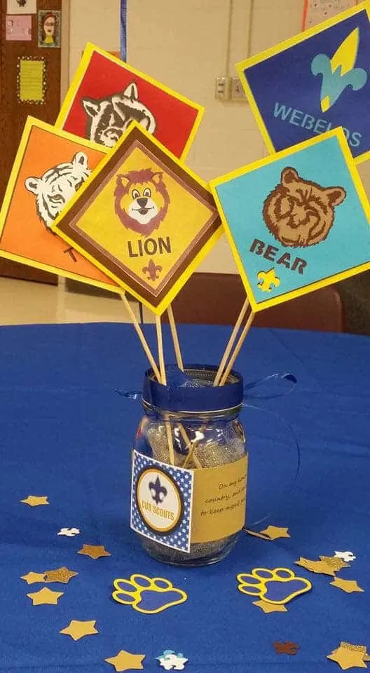 centerpiece with cub scout rank images