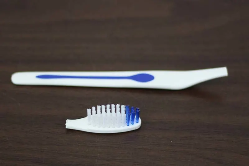 cut off toothbrush heads